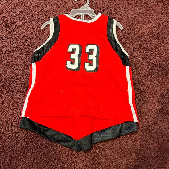 Kids basketball outfit Red with white lettering and black trim ! NWT - Picture 3 of 4